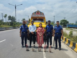 নারায়ণগঞ্জে শব্দ দূষণবিরোধী অভিযানে ৫ যানবাহনকে জরিমানা, ৫টি হর্ন জব্দ